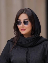 نازنین ملایری 